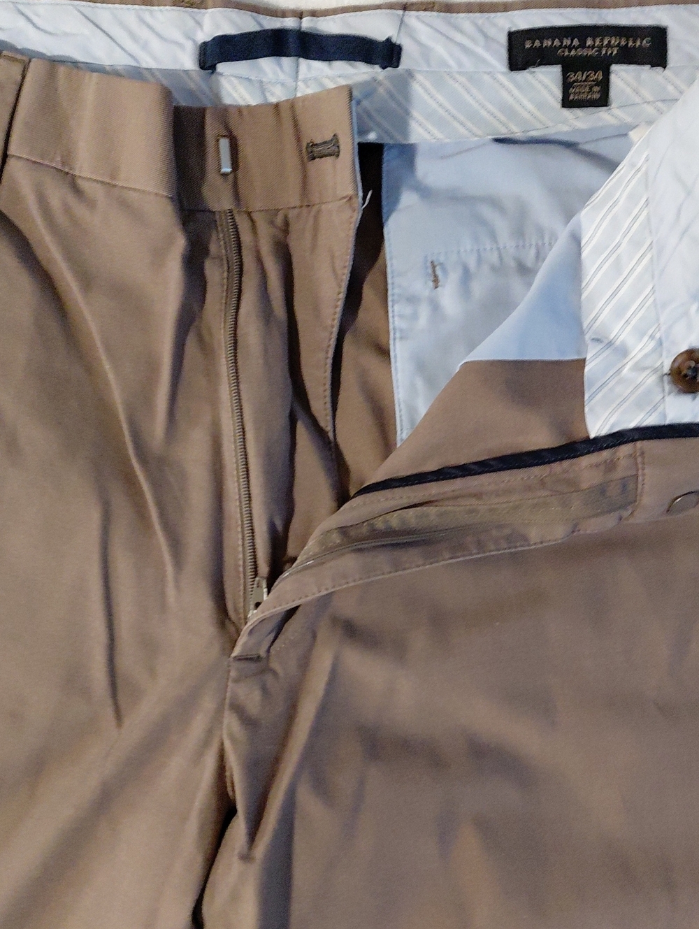 Banana Republic Men's Khaki Dress Trousers